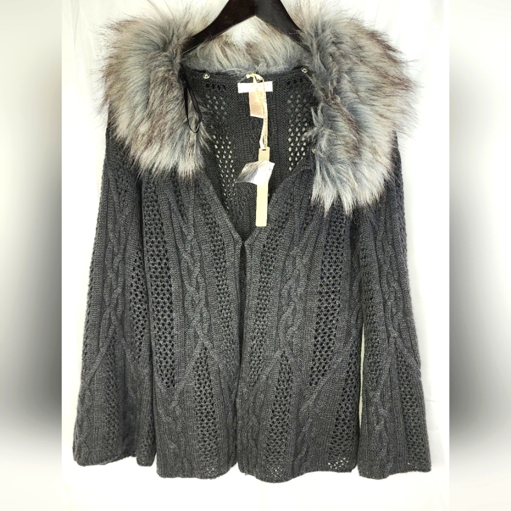 NWT Kenar women's gray sweater cardigan with removable faux fur collar size L